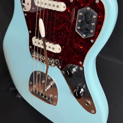 Squier FSR Classic Vibe 70's Jaguar Electric Guitar Daphne Blue Finish (703) image 7