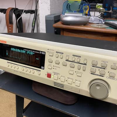 Fostex D-108 - 8 Track Digital Recorder image 2