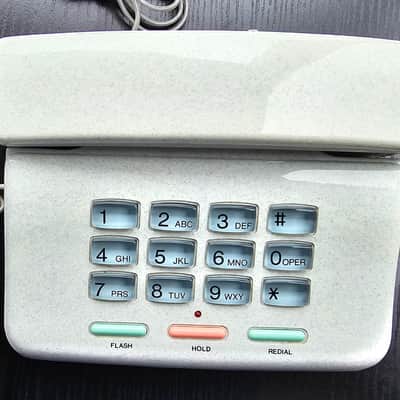 1992 telephone lo-fi microphone w touchtone sounds image 1