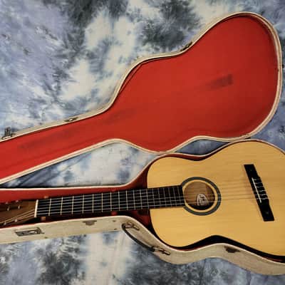 Vintage 1967 Silvertone Classical Guitar Model 660 Kay Built Natural New Strings Original Hard Shell Case image 19