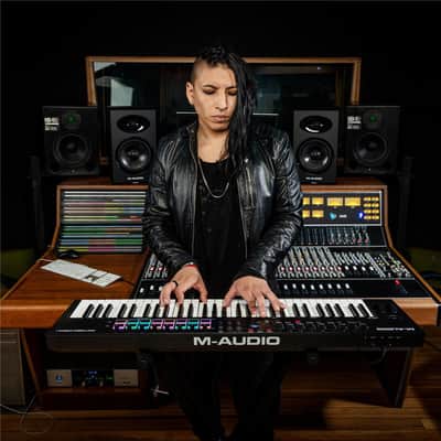 M-Audio Oxygen Pro 61 61-Key USB Powered MIDI Controller with Smart Controls and Auto-Mapping image 10