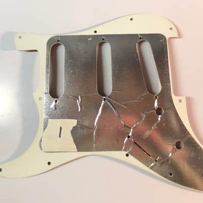 Fender 4-Ply MOTO Stratocaster Pickguard - Copper Pearloid image 3