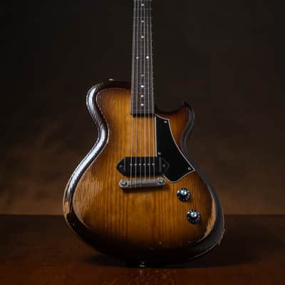 Novo Solus M1 Custom - Amber Burst image 15