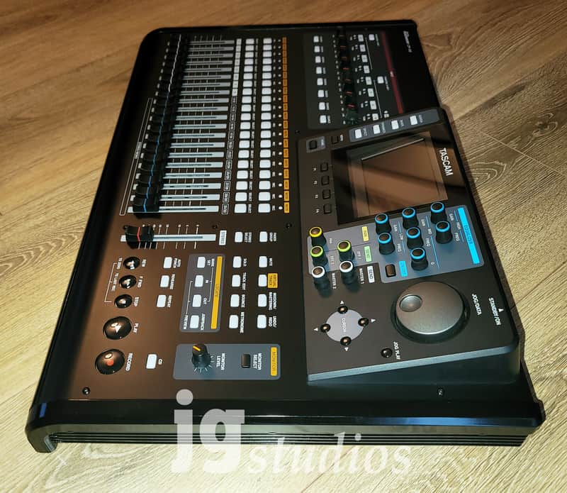 TASCAM DP-32 - Like New! With MIDI/CD... Nice! image 1