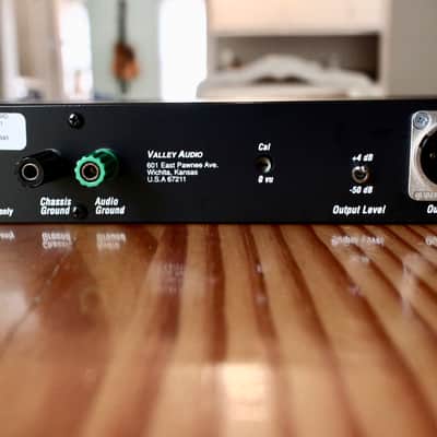 Valley Audio 401 - Mic Pre, EQ, Compressor, Gate - channel strip image 6