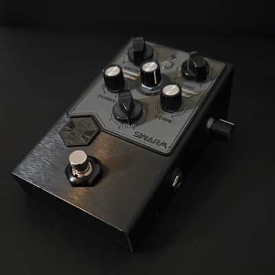 Beetronics Swarm Royal Series Fuzz - Blackbee Edition Custom Shop image 2