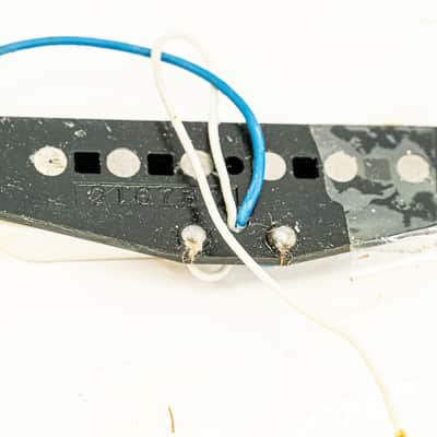 Fender 016730 Strat Single Coil Pickup White Cover w/ Non-Original Case image 3