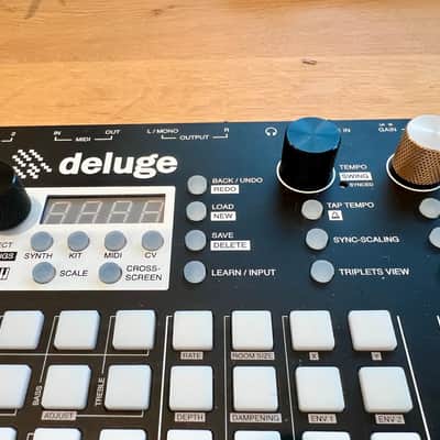 Synthstrom Audible DELUGE - Pristine w/Manual, SD Card, USB & Extra Power Cable image 7