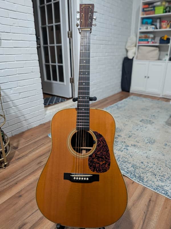 Martin Vintage Series HD-28V (Custom HD-28)