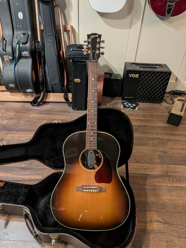 Gibson J-45 Standard 2009 - 2019 - Vintage Sunburst image 1