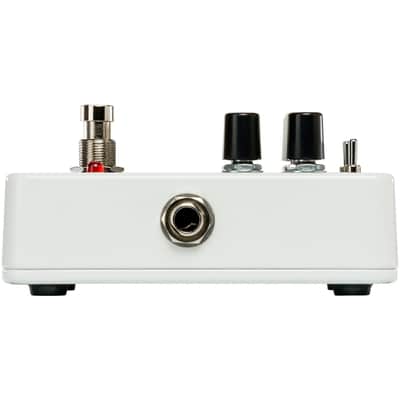 Electro-Harmonix Nano Battalion Bass Preamp & Overdrive image 8