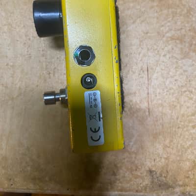 MXR M148 Micro Chorus 2005 - Present - Yellow image 4