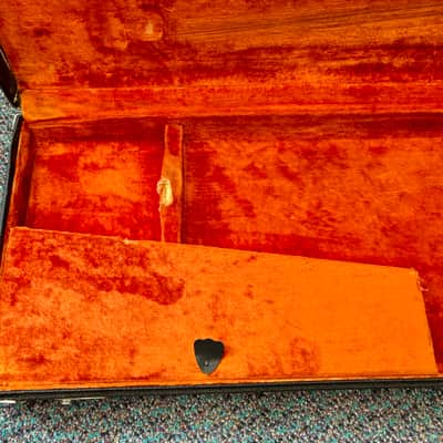 1966 Fender bass tolex hardcase image 17