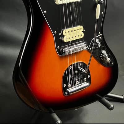 Fender Player Jaguar Electric Guitar 3- Tone Sunburst Finish image 2