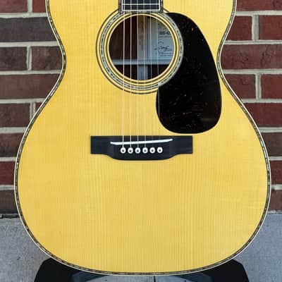 Martin Eric Clapton Signature 30th Anniversary 000-42EC Limited Edition, Adirondack Spruce Top, Guatemalan Rosewood Back & Sides, Hardshell Case image 2