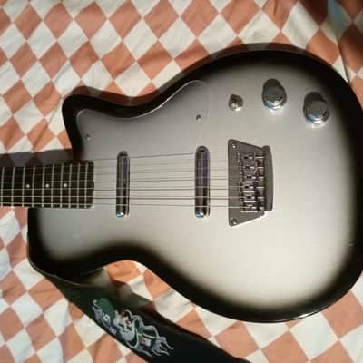Silvertone 1303/U2 Reissue 2010s - Silverburst image 1
