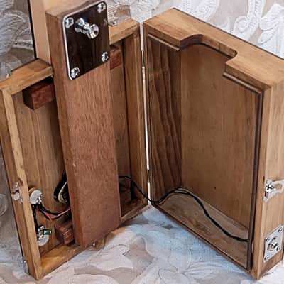 NEW Carl's Custom HandmadePro Quality 6 String Cigar Box Electric Guitar w/Opening Body image 3