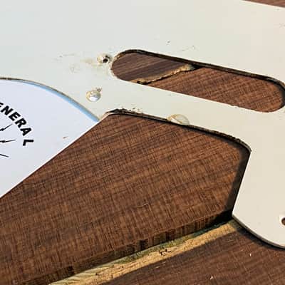 General Vintage Tone 1954 - 1957 Stratocaster pickguard old parchment aged Old parchment white image 6
