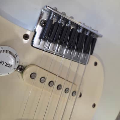 Fender "Dan Smith" Stratocaster Hardtail with Maple Fretboard 1981 - 1983 - Arctic White image 5