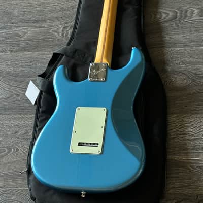 Fender American Professional Classic Stratocaster Unplayed image 7