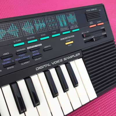 Yamaha VSS-30 Vintage Sampler Synthesizer Keyboard + Case image 4