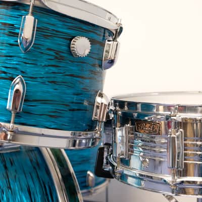 Pearl Challenger outfit drumset 20" - 12" - 14" Blue Oyster Pearl finish from 1971/72 image 10