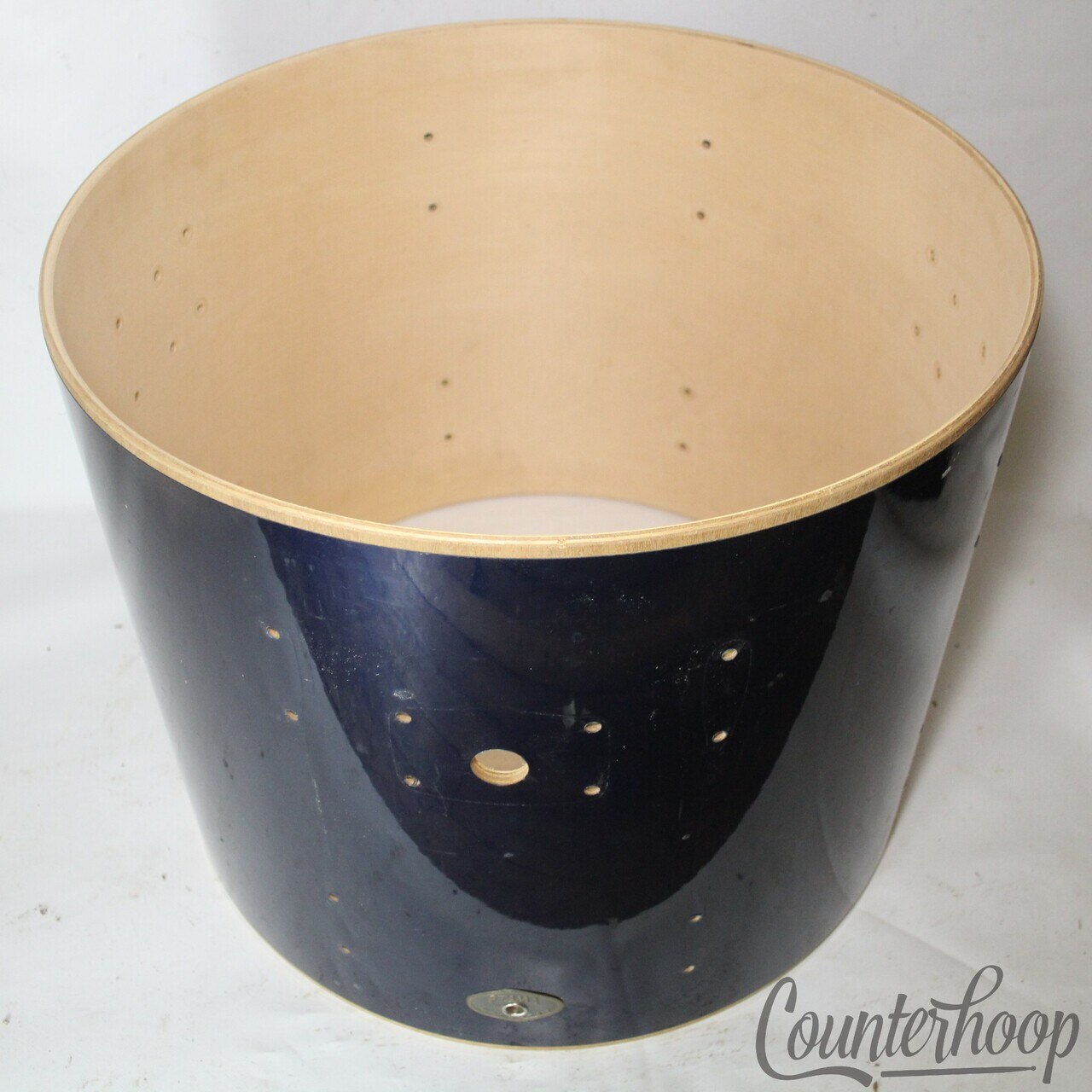 Tama 22"x18" Midnight Blue Wrap Bass Drum Shell 9Ply Lauan/Basswood — main photograph
