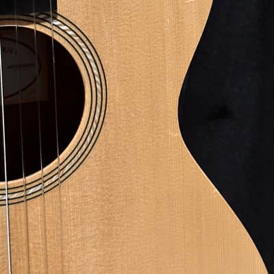 Preowned Taylor Academy 12e-N Walnut Grand Concert Size Acoustic-Electric Nylon String image 5