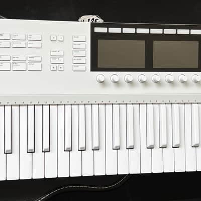 Native Instruments Komplete Kontrol S61 Mk2 VAPOR GRAY | Reverb
