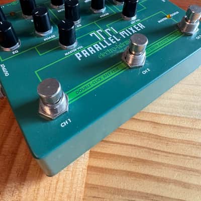 Electro-Harmonix Tri Parallel Mixer Effects Loop Mixer/Switcher 2019 - Present - Green image 3