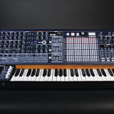 Arturia MatrixBrute 49-Key Synthesizer with Arturia Flight Case