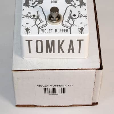 TomKat Pedals Violet Muffer Fuzz Pedal w/Box • Nude Graphic image 3