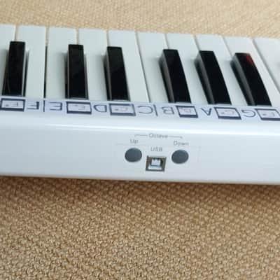 Miditech Garage Key 37 Full Size Key USB Midi Controller image 6