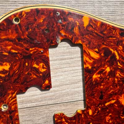 Vintage Fender Precision 60 thru 71  Tortoise USA avri 62 60’s pickguard USA image 13