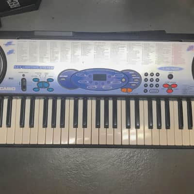 Casio LK-40 Keyboard for Kids, Beginners (Used)