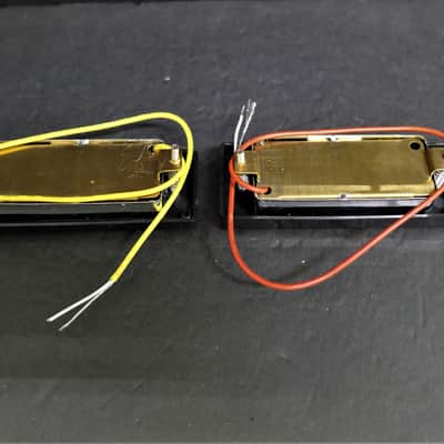 Pair HOFNER Staple Pickups Neck & Bridge off HI-BB Ignition Beatle BASS fits CLUB HI-CB also image 3