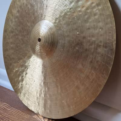 Paiste 20" Signature Traditionals Light Ride Cymbal 1996 - Present - Traditional - VIDEO image 3