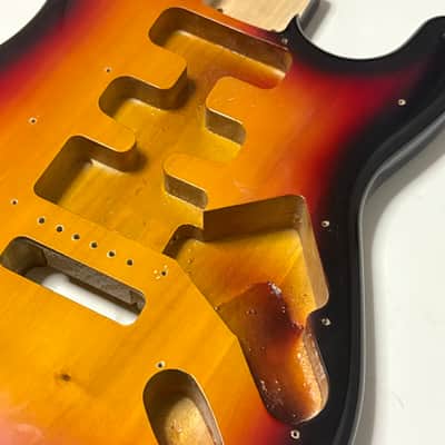 Unbranded Fender Stratocaster Copy Vintage 60s 3TSB finish Strat Body image 6