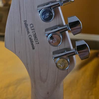 G&L Empress Wood Legacy 2017 - Bourbon Burst image 6