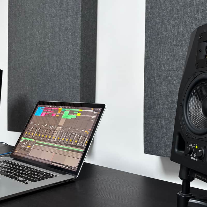 2019 ADAM Audio A5X Sub8 IsoAcoustics Black