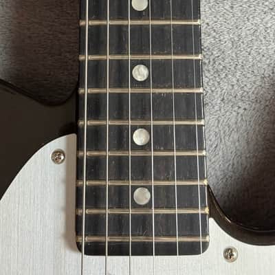Fender American Ultra II Telecaster 2024 - Texas Tea. image 10