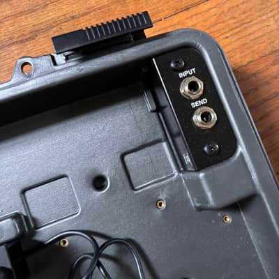 low-mileage Boss BCB-60 Pedalboard / Carrying Case NO POWER SUPPLY, missing parts image 6