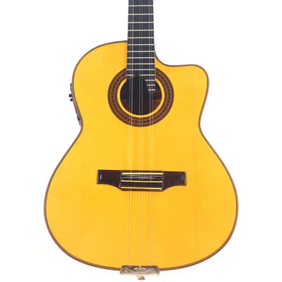 Esteve Tres Cubano 1a Especial 2002 - The sound of Havana between rhythm, passion and Buena Vista spirit image 1