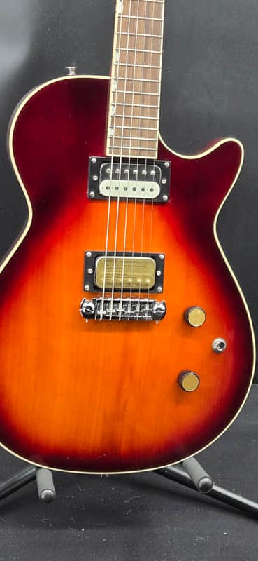 Gretsch Streamliner™ Jet™, Laurel Fingerboard, Duo-Tone Burst image 1
