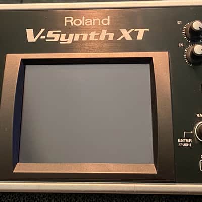 Roland V-Synth XT Rack Mount Digital Synthesizer 2005 - 2009 - Black