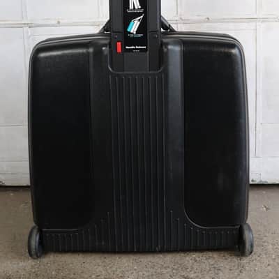 Samsonite 22x22x10 Hard Rolling Suitcase Vintage image 3
