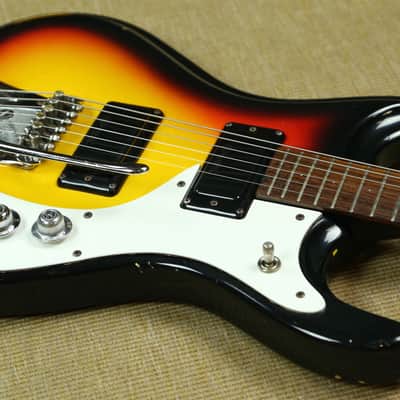 Mosrite Ventures Mark V - 1966 - Sunburst image 5