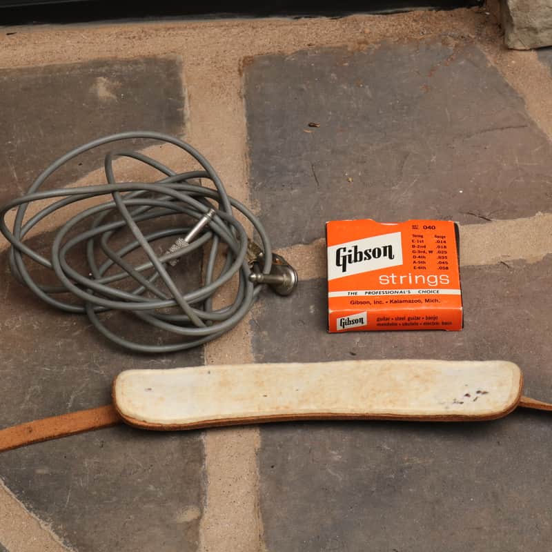 1960's Gibson String pack box + vintage cable and leather strap image 1