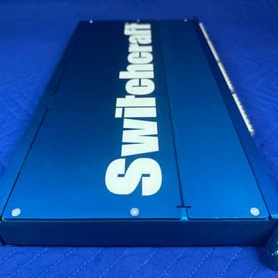 Switchcraft StudioPatch 6425 64-Point TT/DB25 Patchbay + Premium Cabling – Box/Manual image 9