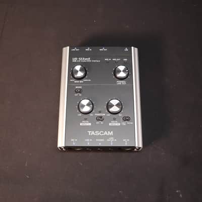 TASCAM US-122 MKII USB Audio Interface 2010s - Black image 2